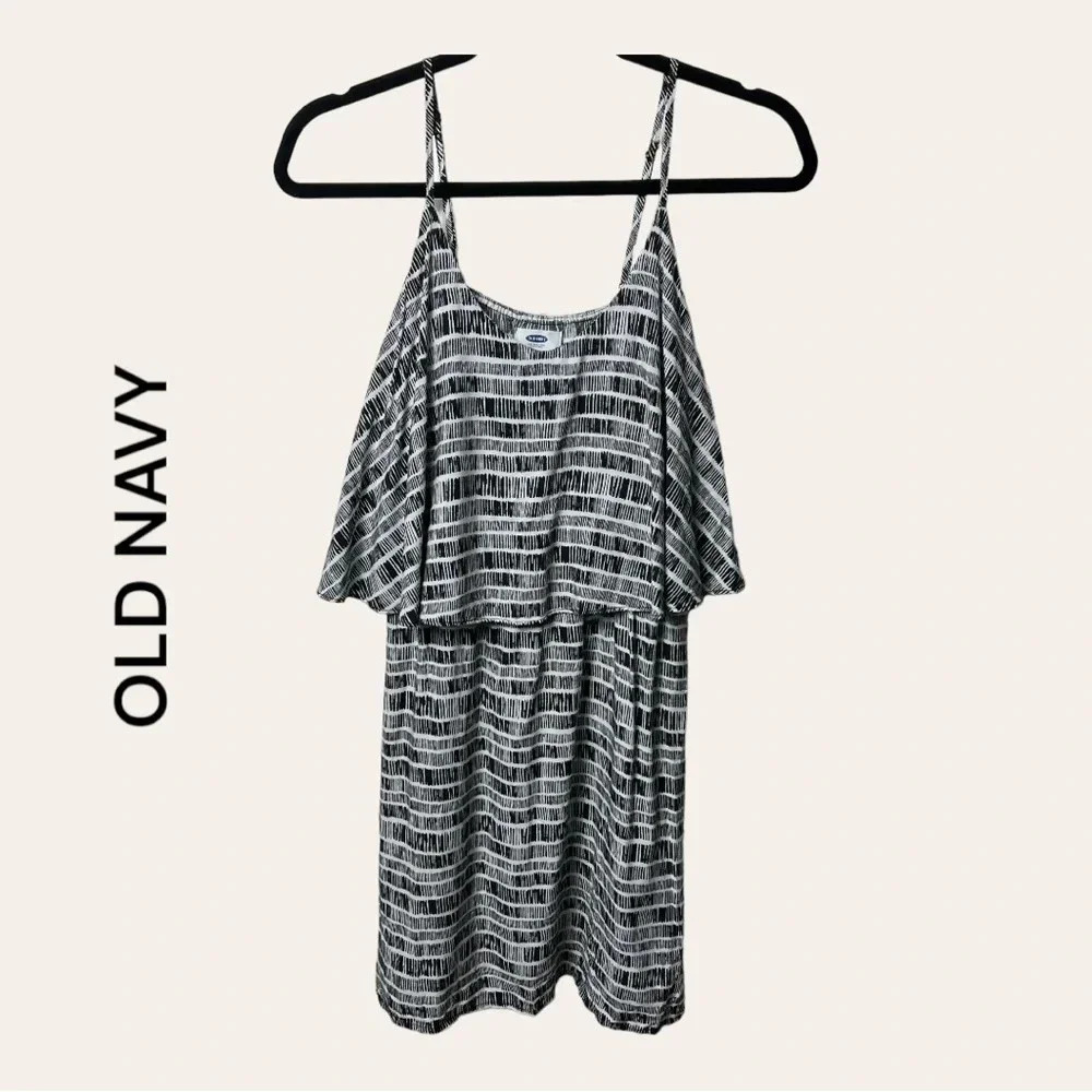 0087. Old NAVY MINI DRESS‎ WITH RUFFLE ELASTIC WAIST BAND SPAGHETTI STRAPS SMALL